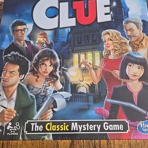 Hasbro Clue The Classic Mystery Board Game in original packaging Sealed